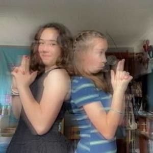 Meet your Posher, Olivia